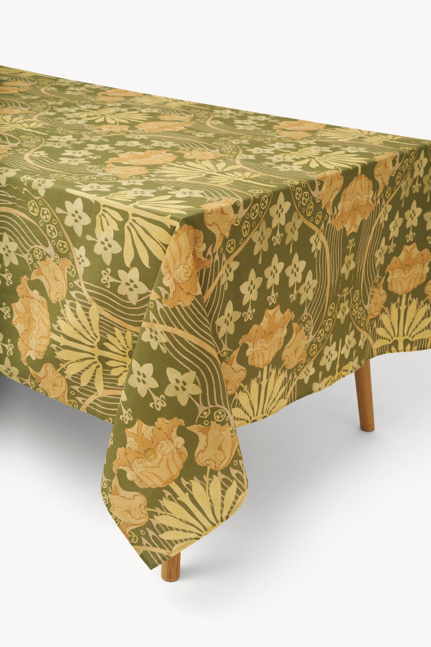 The Dafne linen blend tablecloth in Tulip print