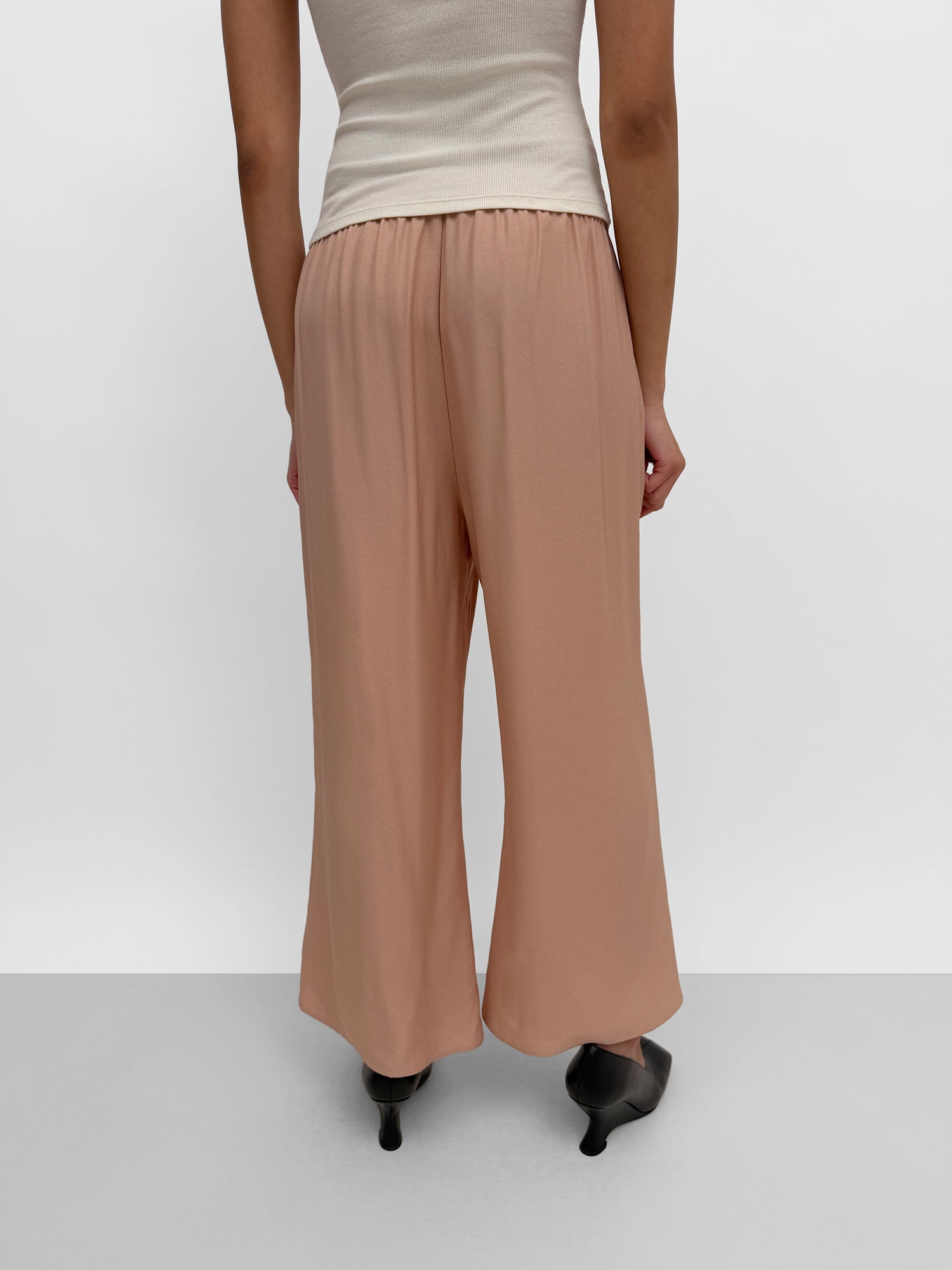 The Ezra crop pant