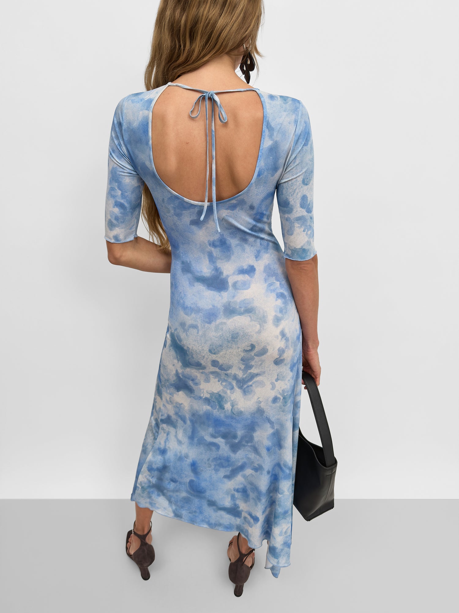 The Jett v-neck open back tricot dress in Clouds