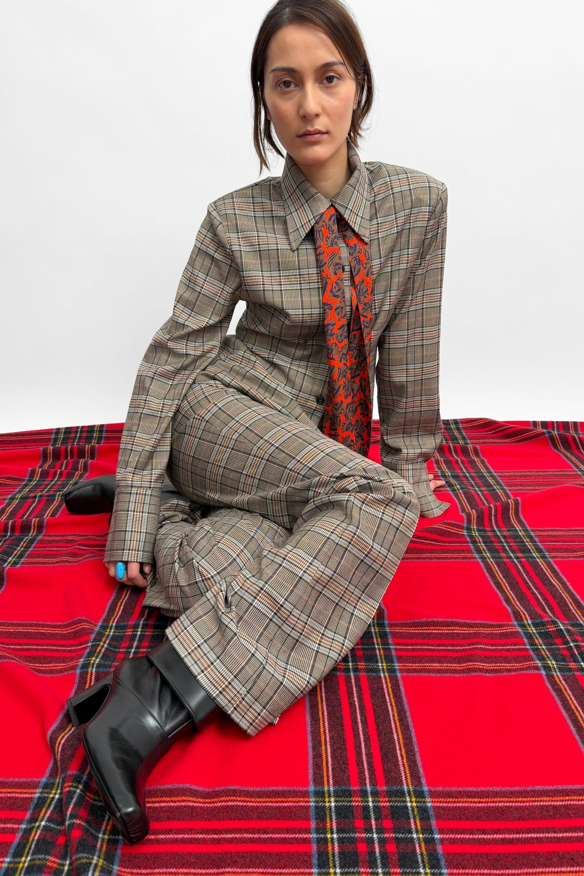 The Nari checkered blazer shirt