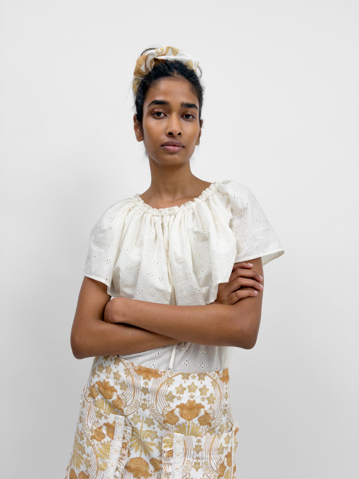 The Rut overdimensioned scrunchie in Tulip print