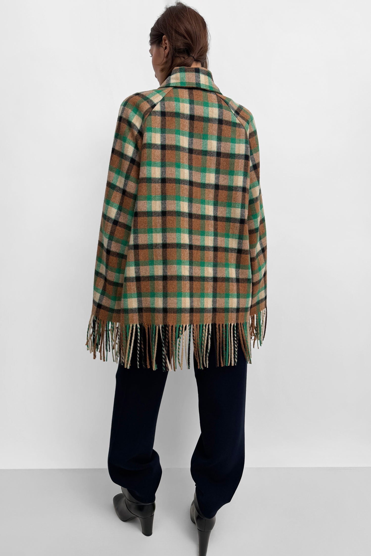 The Yuna blanket jacket with fringes