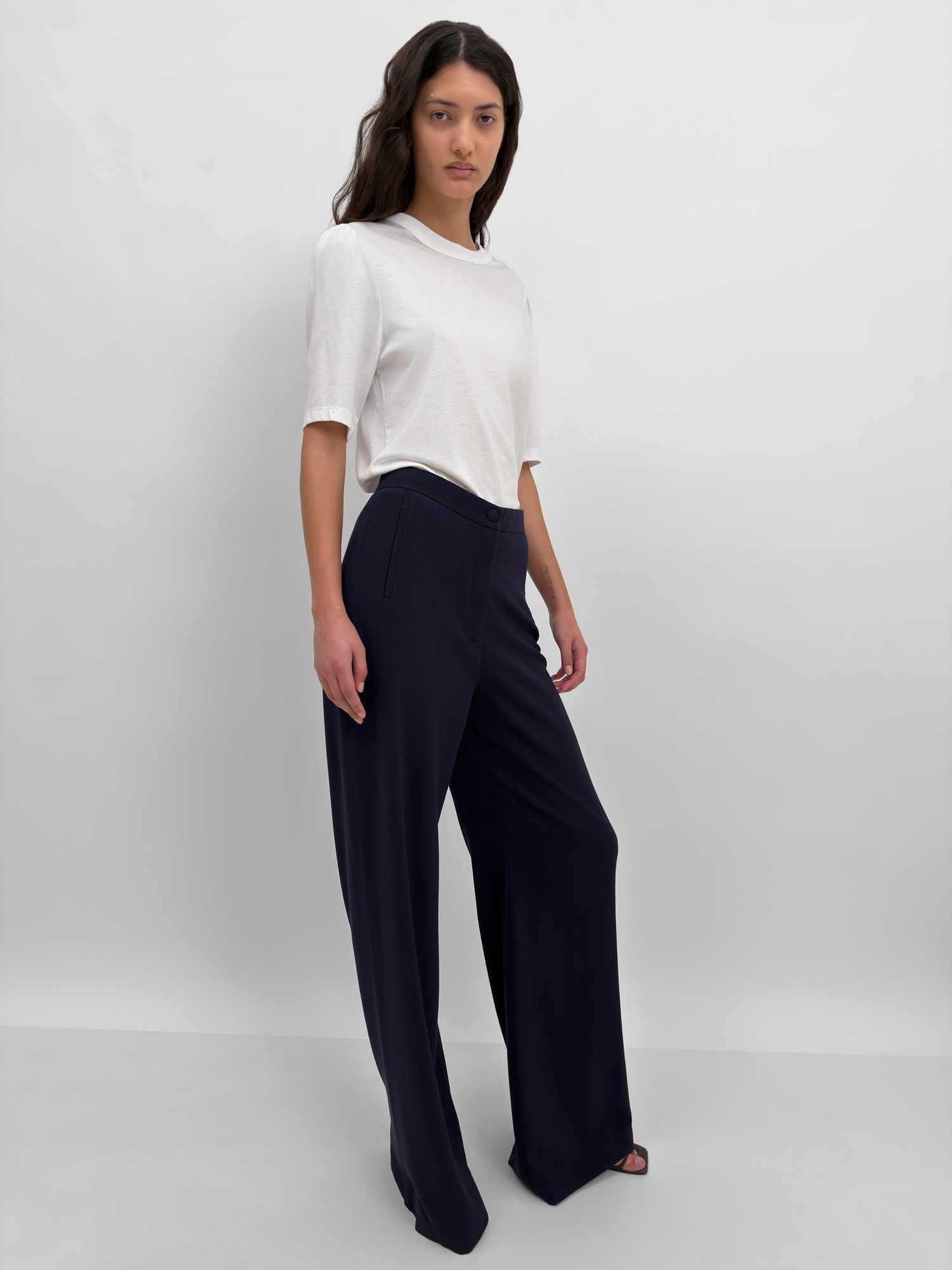 The Sini soft suiting pant