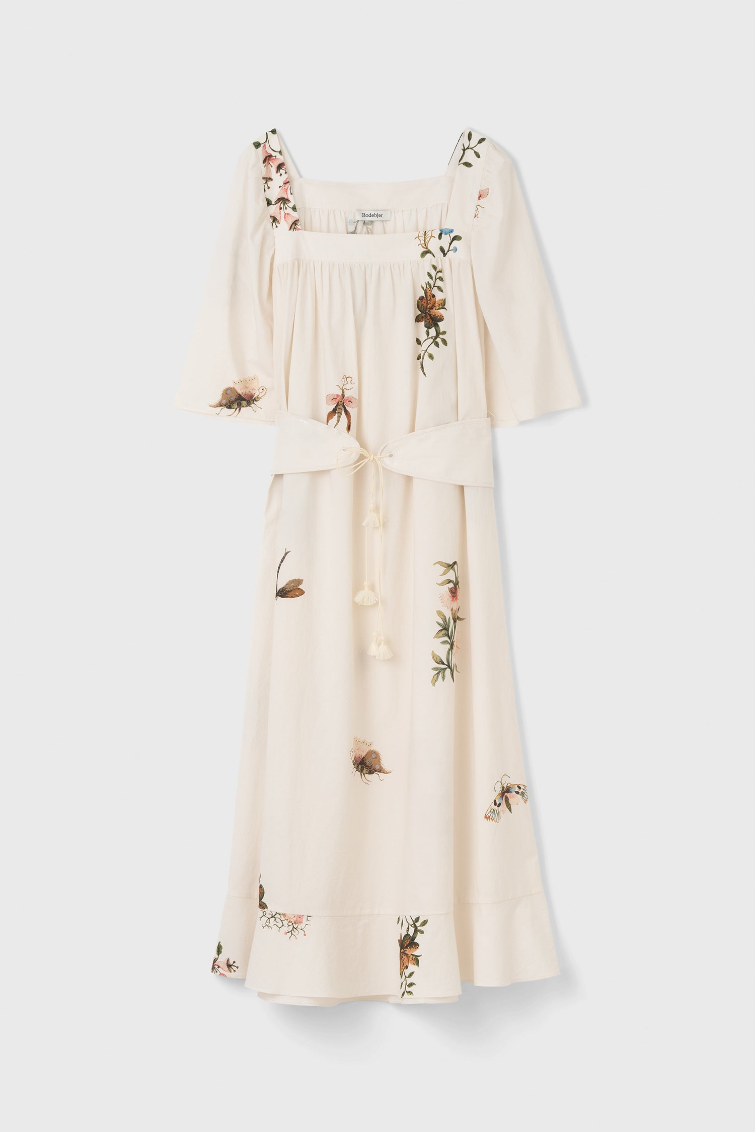 The Salem square neck dress in Duchess