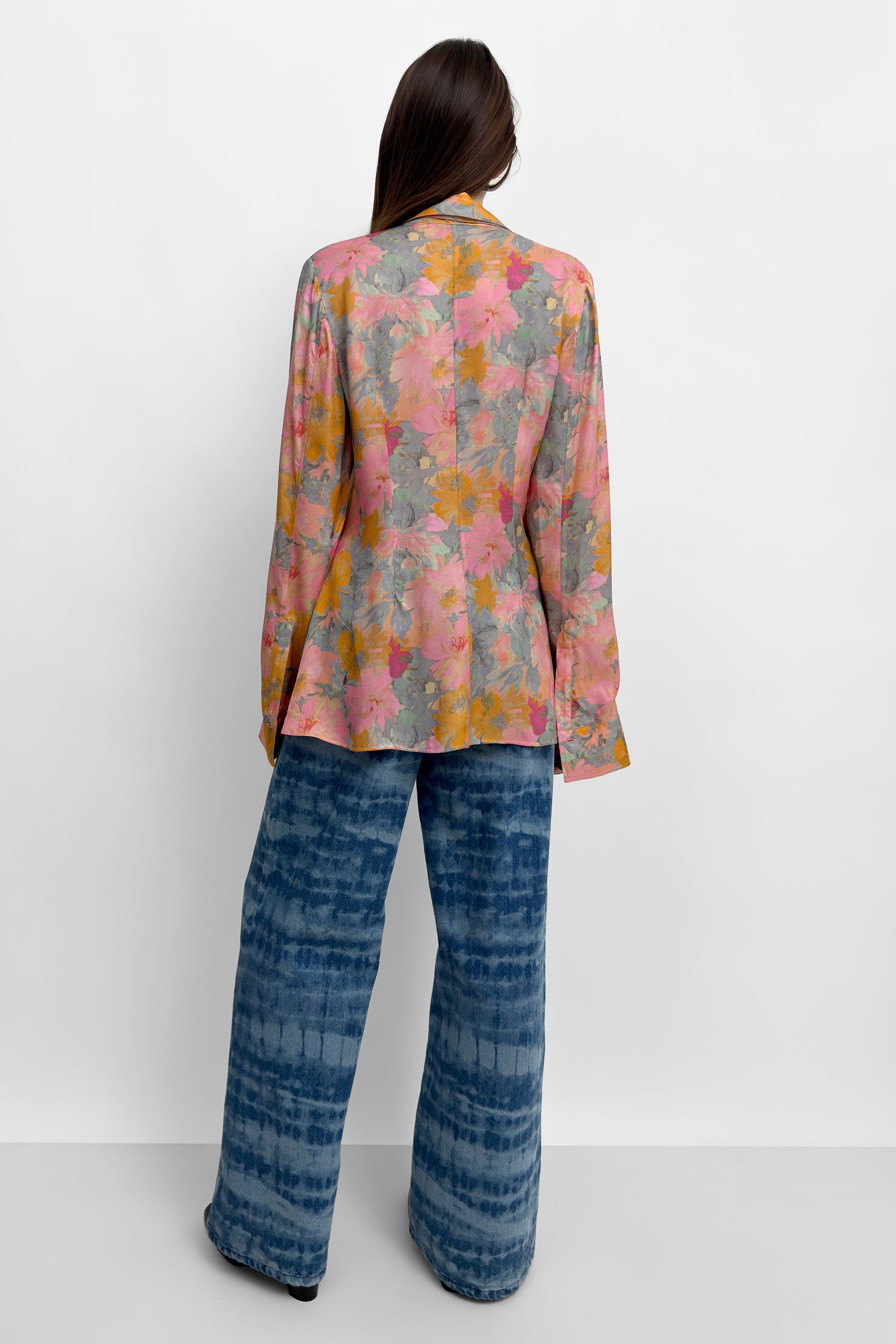The Euni shiny shirt blouse