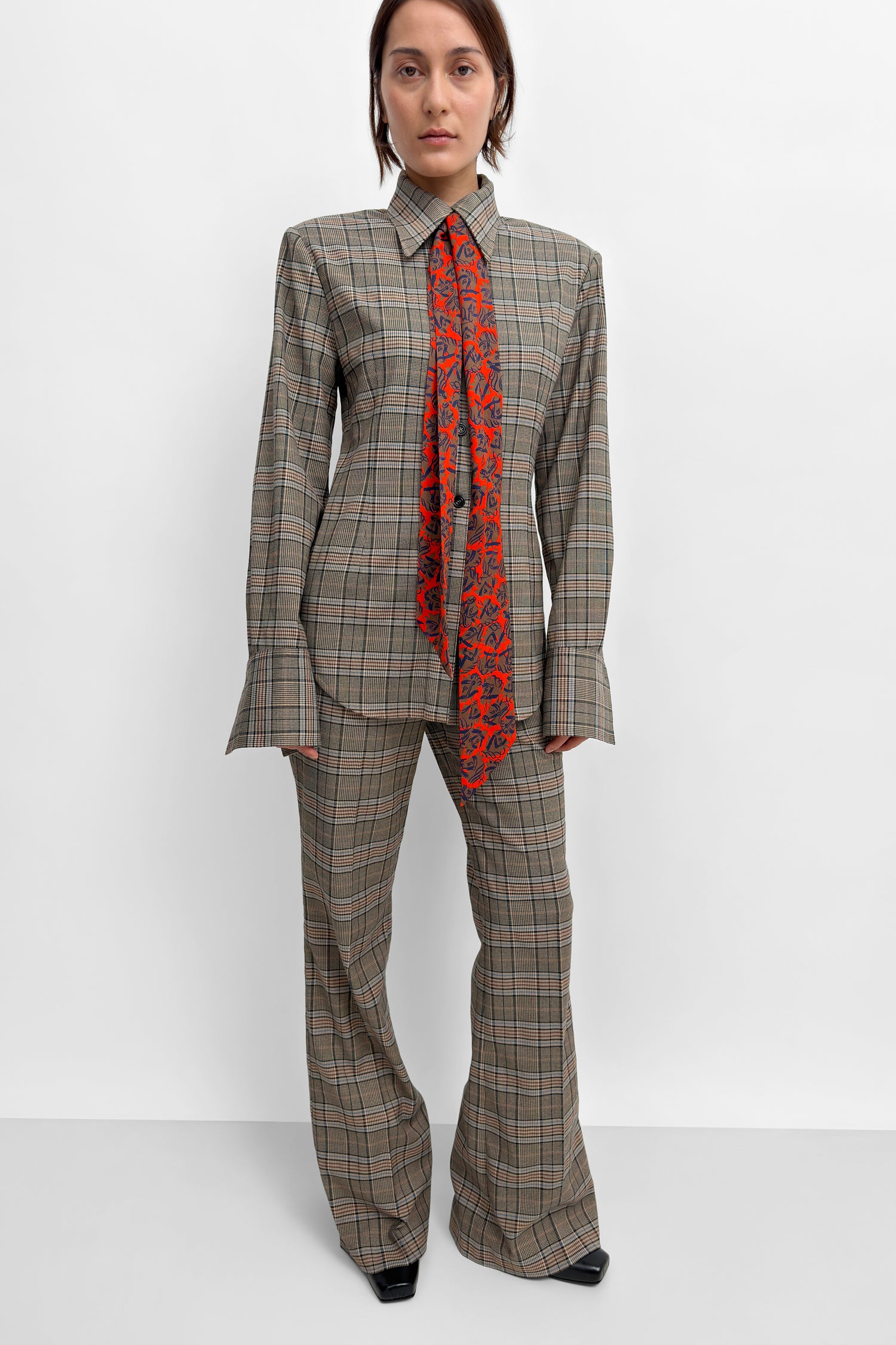 The Nari checkered blazer shirt