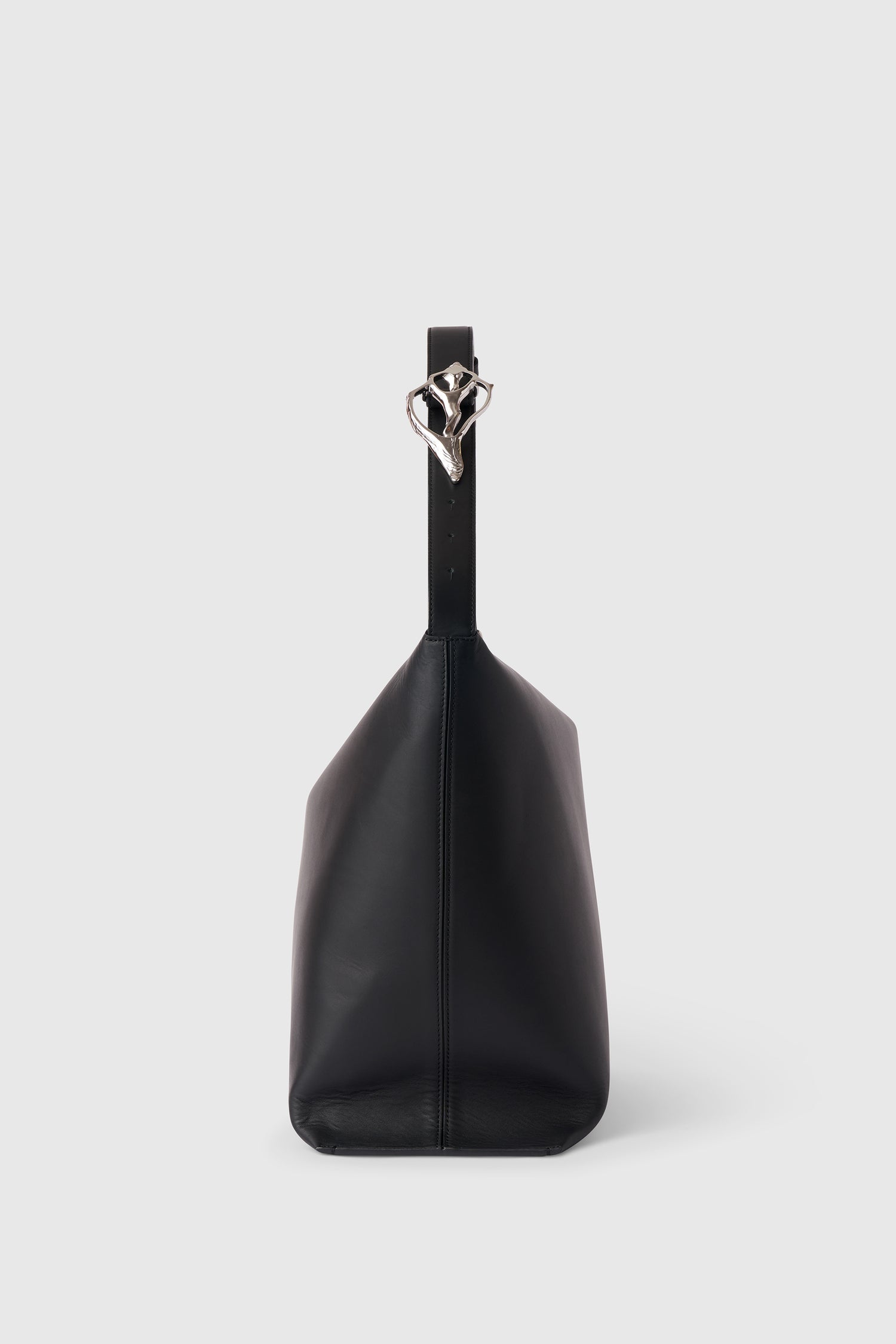 The Seashell leather tote