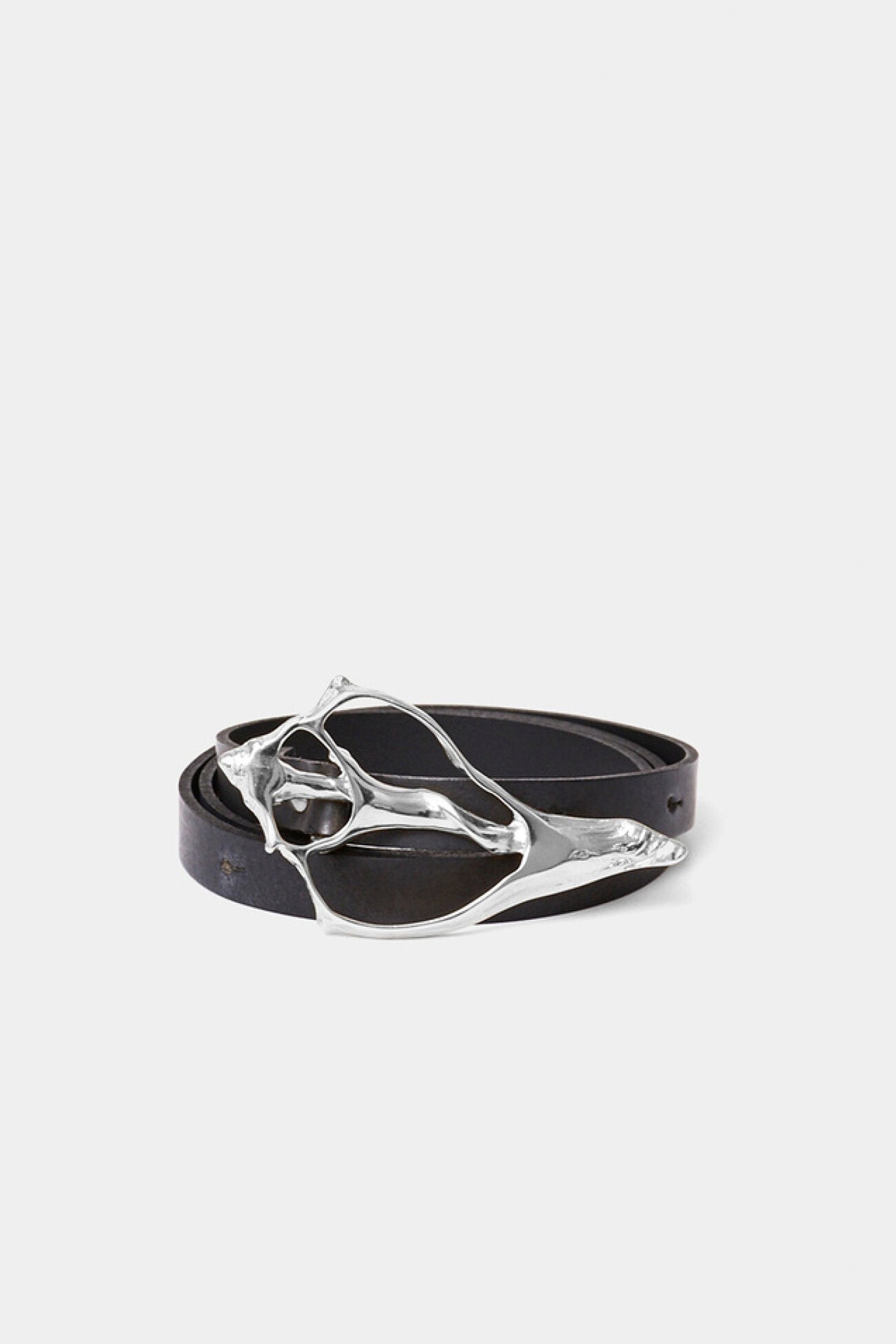 The Seashell leather belt